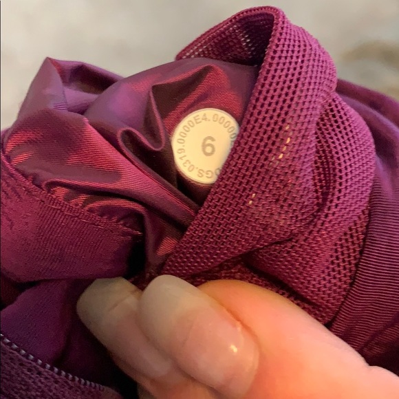 Lululemon Reversible Jacket - Picture 7 of 7